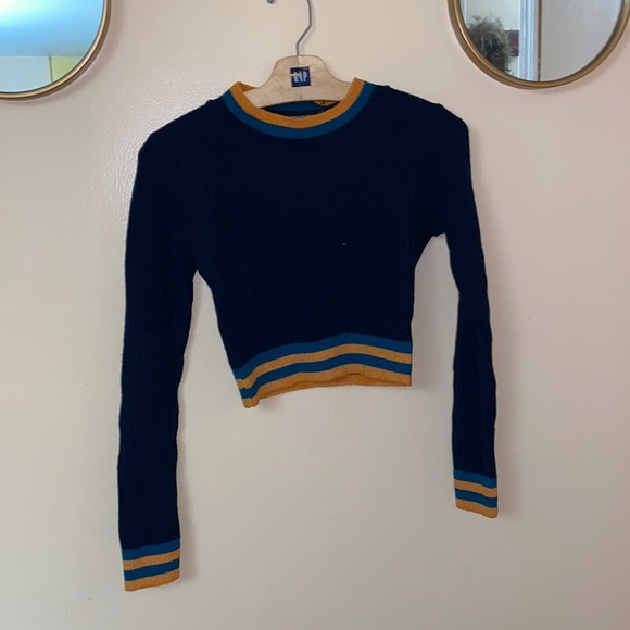 PLT Knitted Crop Top - Picture 4 of 6